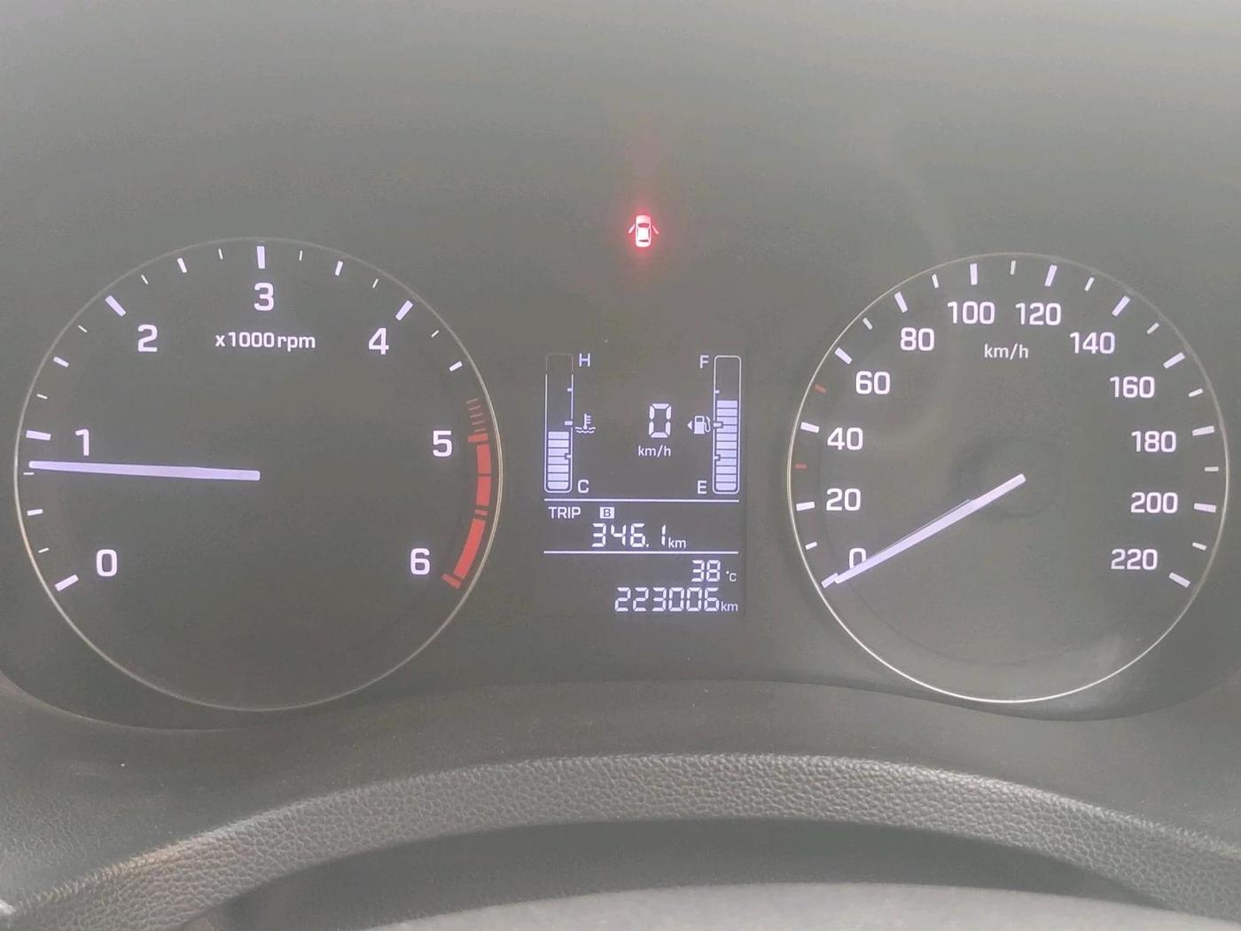 2016 Hyundai Creta SX PLUS 1.6 DIESEL, Diesel, Manual, 2,23,006 km, interior