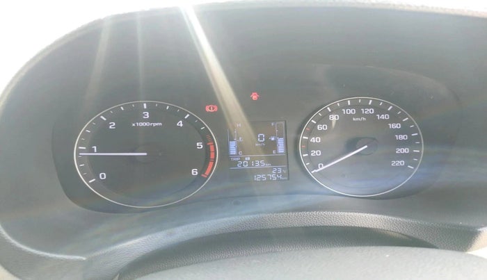 2016 Hyundai Creta SX PLUS 1.6 DIESEL, Diesel, Manual, 1,25,754 km, interior