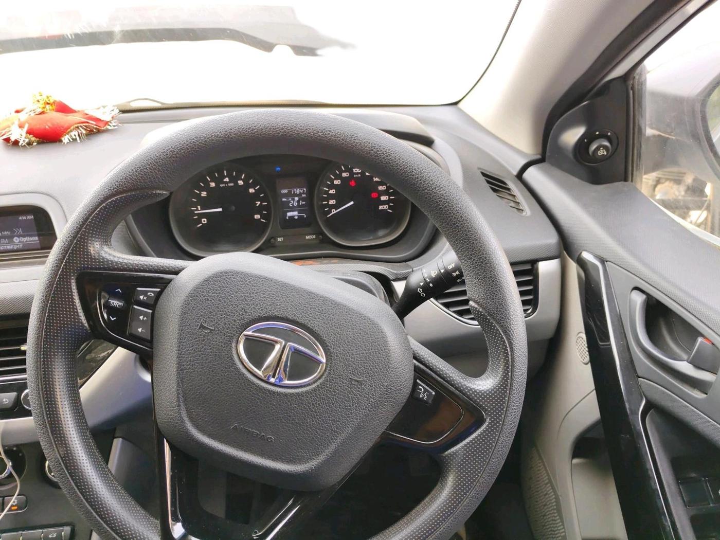 2019 Tata NEXON XM PETROL, Petrol, Manual, 17,847 km, interior