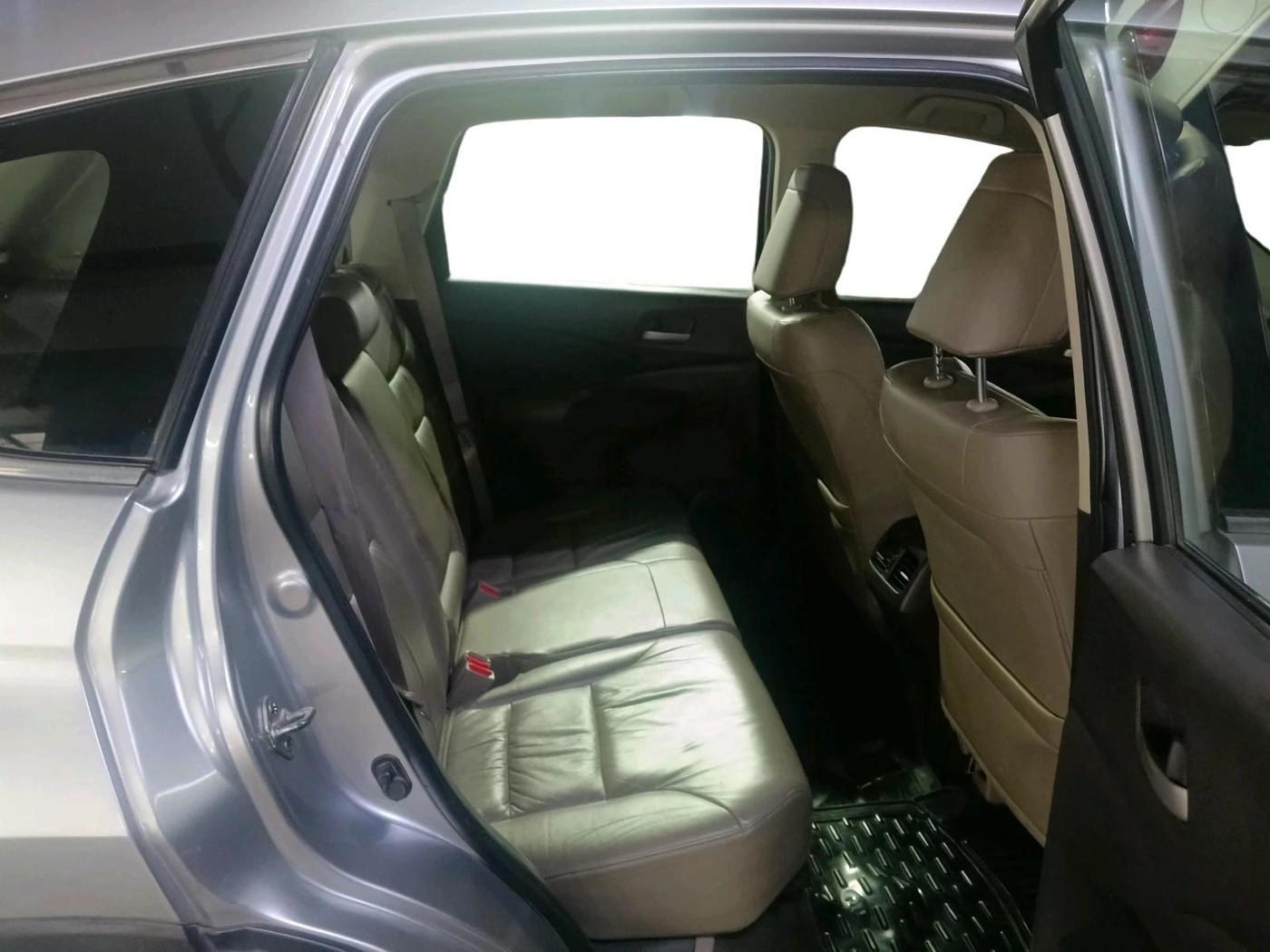 2014 Honda CRV 2.0L 2WD MT, Petrol, Manual, 1,20,222 km, interior