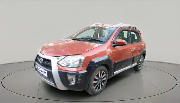 2015 Toyota Etios CROSS 1.2 G, Petrol, Manual, 77,889 km, exterior