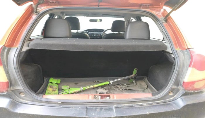 2015 Toyota Etios CROSS 1.2 G, Petrol, Manual, 77,889 km, exterior