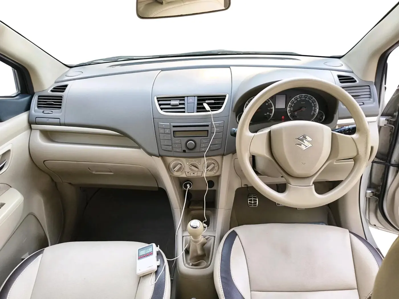 2013 Maruti Ertiga VXI CNG, CNG, Manual, 94,671 km, interior