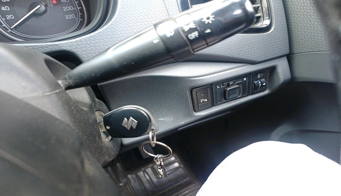 2017 Maruti Vitara Brezza ZDI, Diesel, Manual, 50,908 km, interior