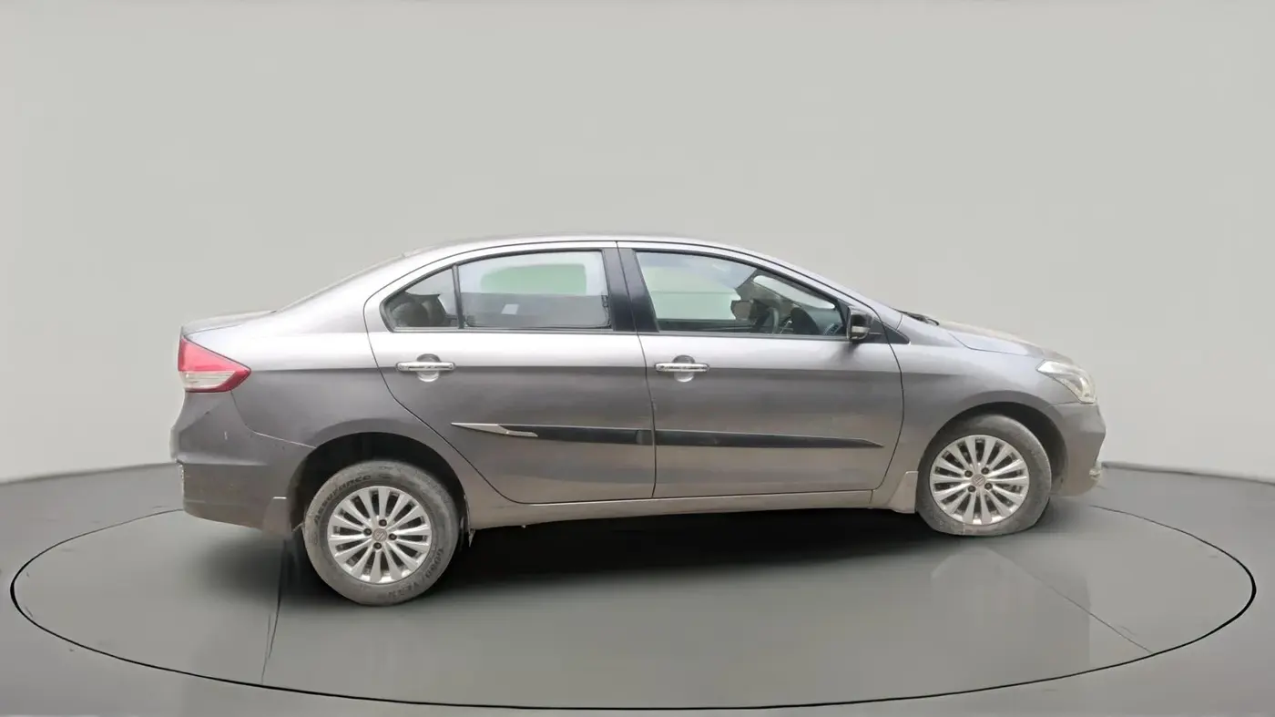 2017 Maruti Ciaz ZXI AT, CNG, Automatic, 50,308 km, exterior