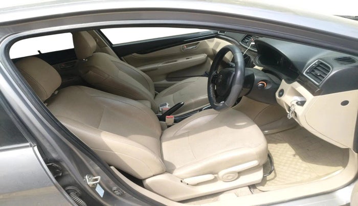 2017 Maruti Ciaz ZXI AT, CNG, Automatic, 50,308 km, interior