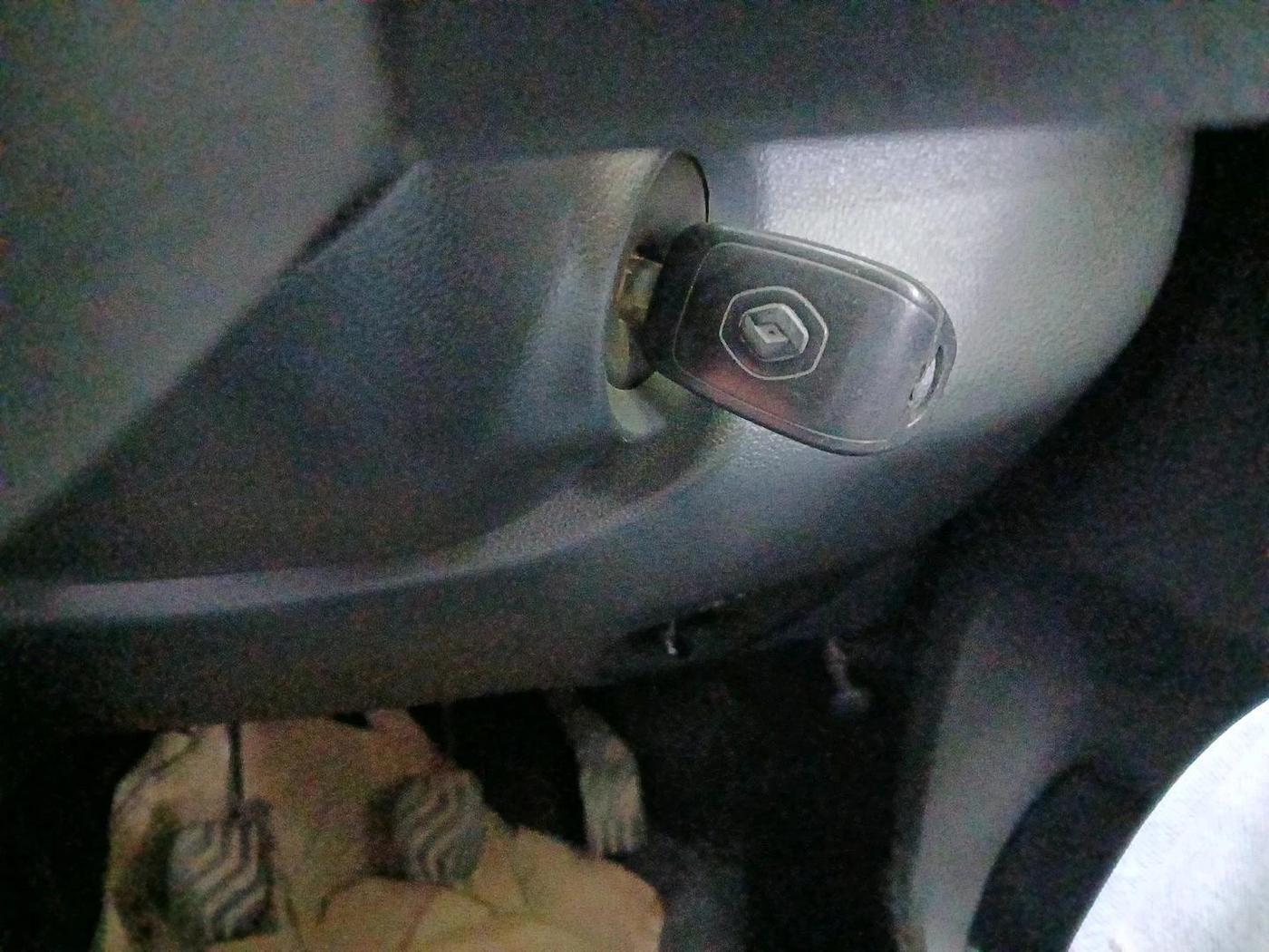2016 Renault Kwid STD, Petrol, Manual, 87,827 km, interior