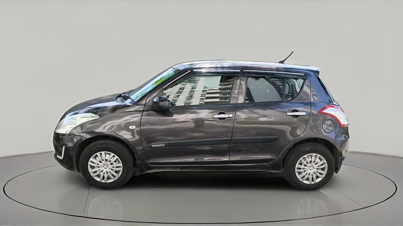2017 Maruti Swift LXI, Petrol, Manual, 1,15,143 km, exterior
