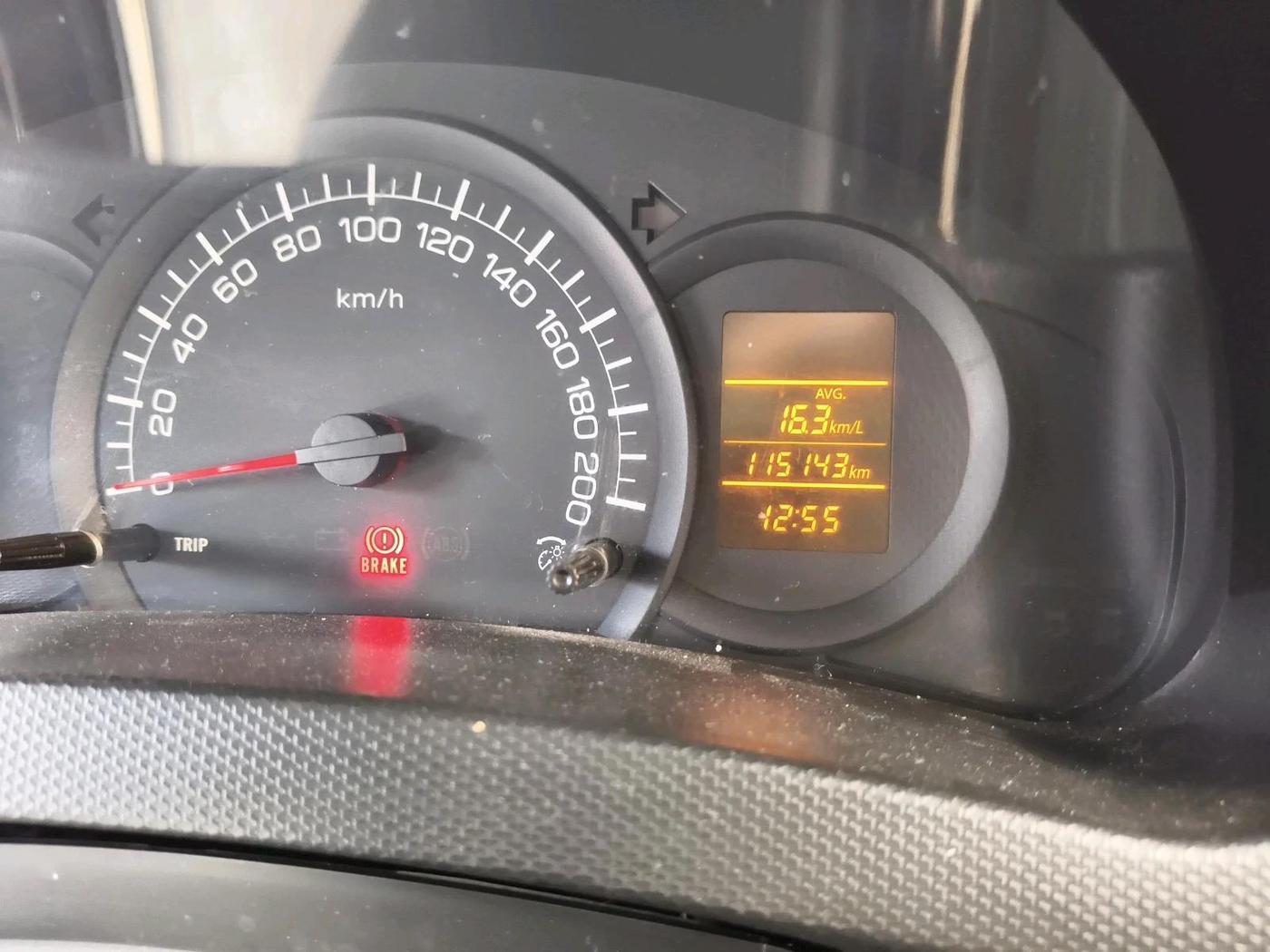 2017 Maruti Swift LXI, Petrol, Manual, 1,15,143 km, interior