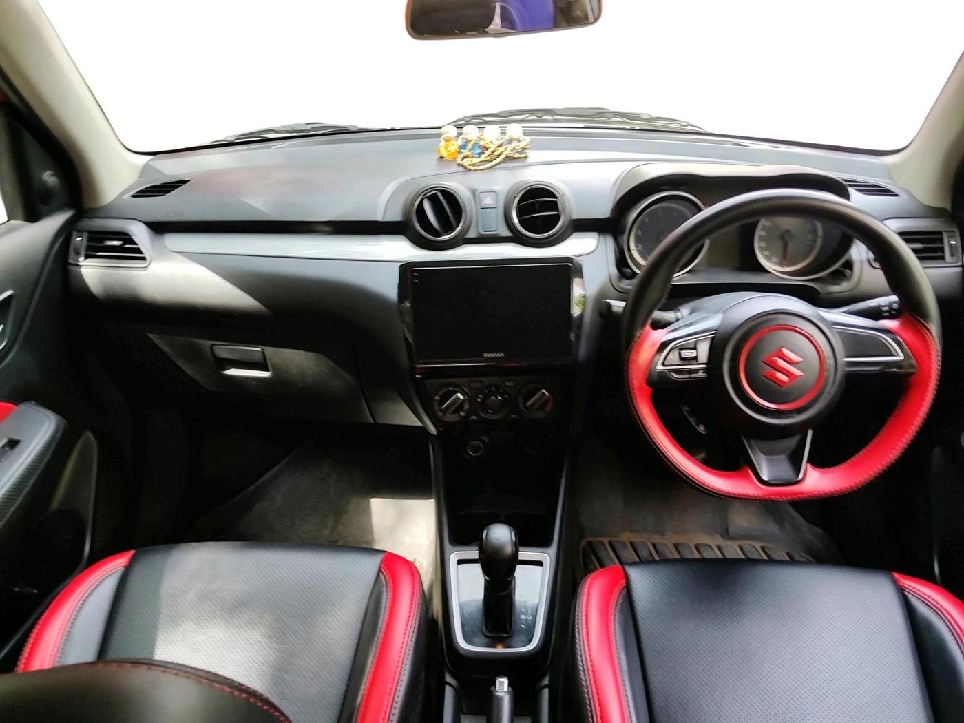2020 Maruti Swift VXI AMT, Petrol, Automatic, 76,550 km, interior