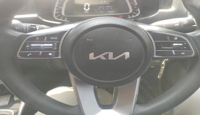 2022 KIA SONET HTE 1.2, Petrol, Manual, 88,932 km, interior