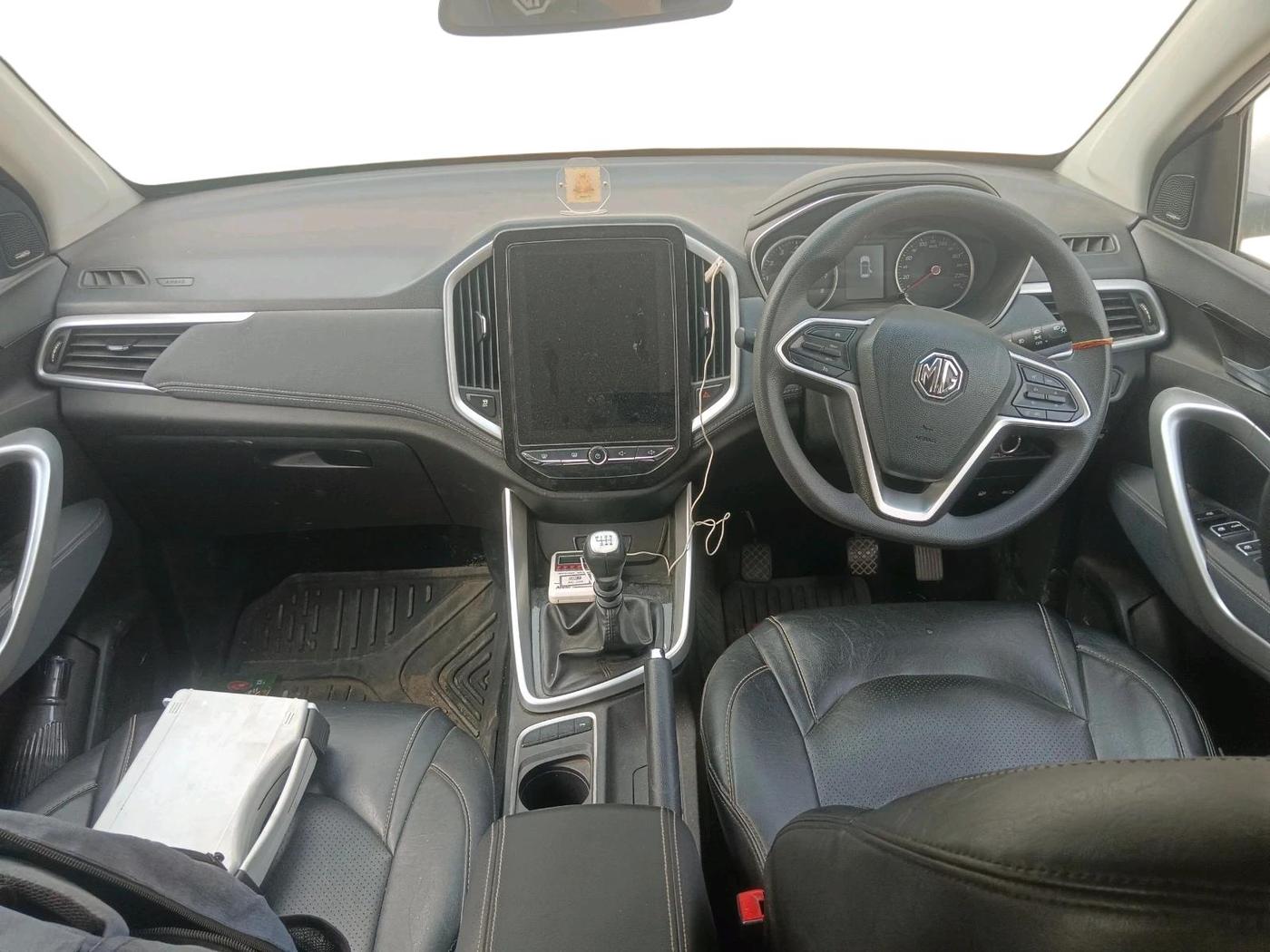 2019 MG HECTOR SUPER 1.5 PETROL, CNG, Manual, 58,194 km, interior