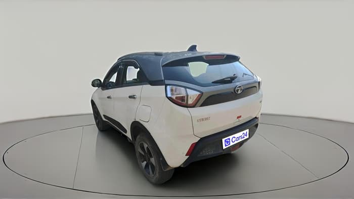 2018 Tata NEXON XZA PLUS DIESEL, Diesel, Automatic, 1,18,576 km, exterior