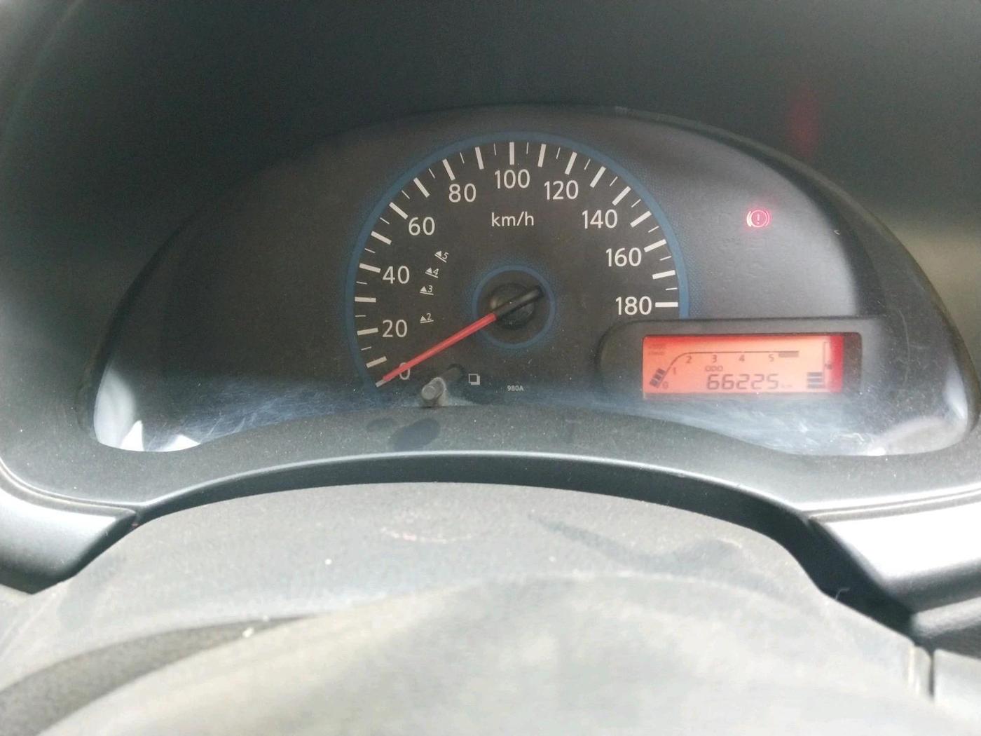 2017 Datsun Go T, Petrol, Manual, 66,225 km, interior
