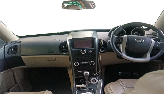 2016 Mahindra XUV500 W10 AT, Diesel, Automatic, 41,142 km, interior