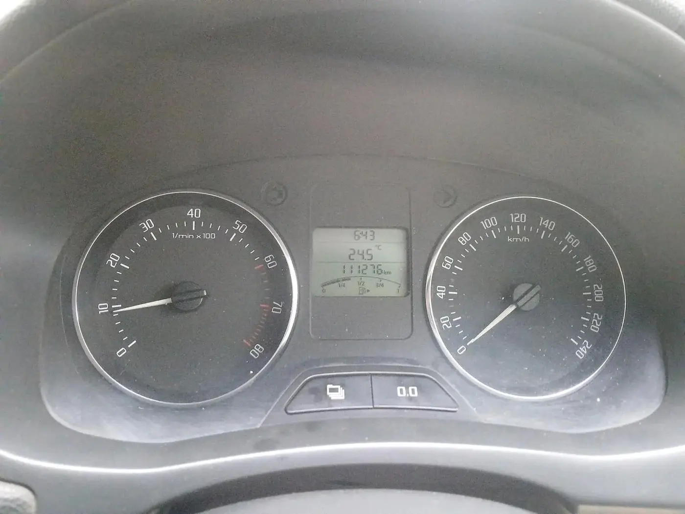 2012 Skoda Fabia ELEGANCE 1.6 MPI, Petrol, Manual, 1,11,276 km, interior