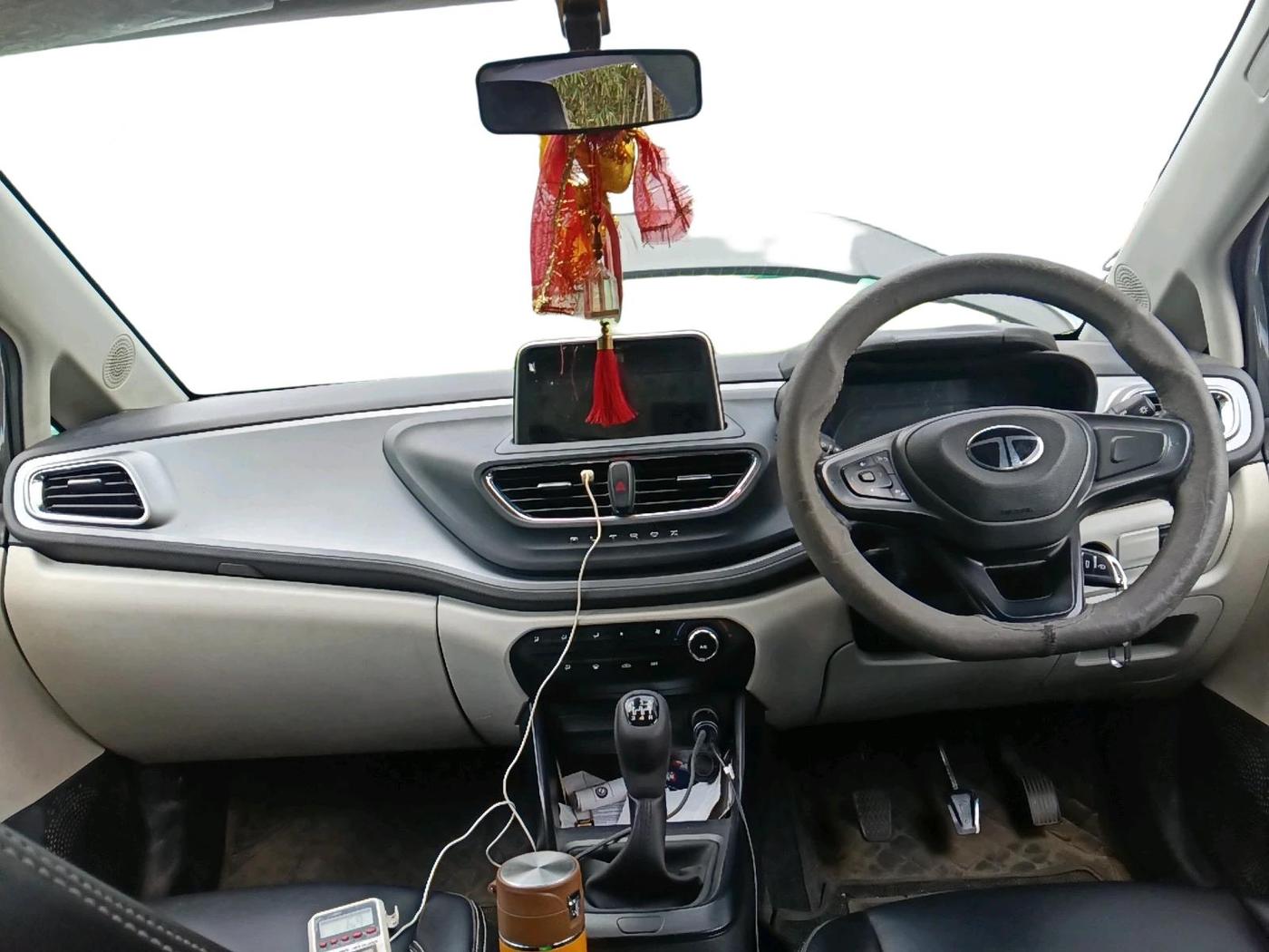 2024 Tata ALTROZ XM PLUS CNG, CNG, Manual, 58,827 km, interior