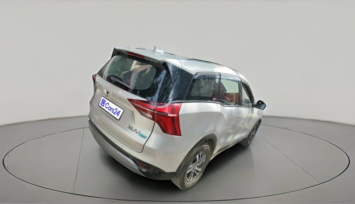 2022 Mahindra XUV700 AX 5 D MT 5 STR, Diesel, Manual, 57,879 km, exterior