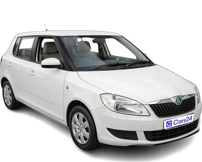 2011 Skoda Fabia - Hatchback - Petrol - Manual - ₹1.02 lakh