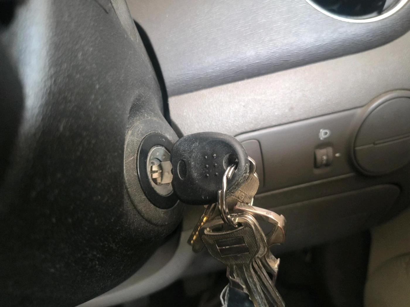 2013 Hyundai i10 SPORTZ 1.2, Petrol, Manual, 72,796 km, interior