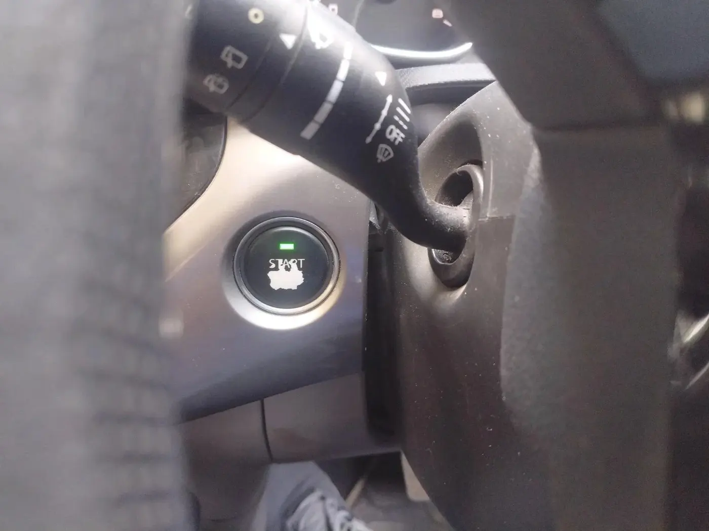 2019 Tata NEXON XZA PLUS DIESEL, Diesel, Automatic, 1,75,000 km, interior