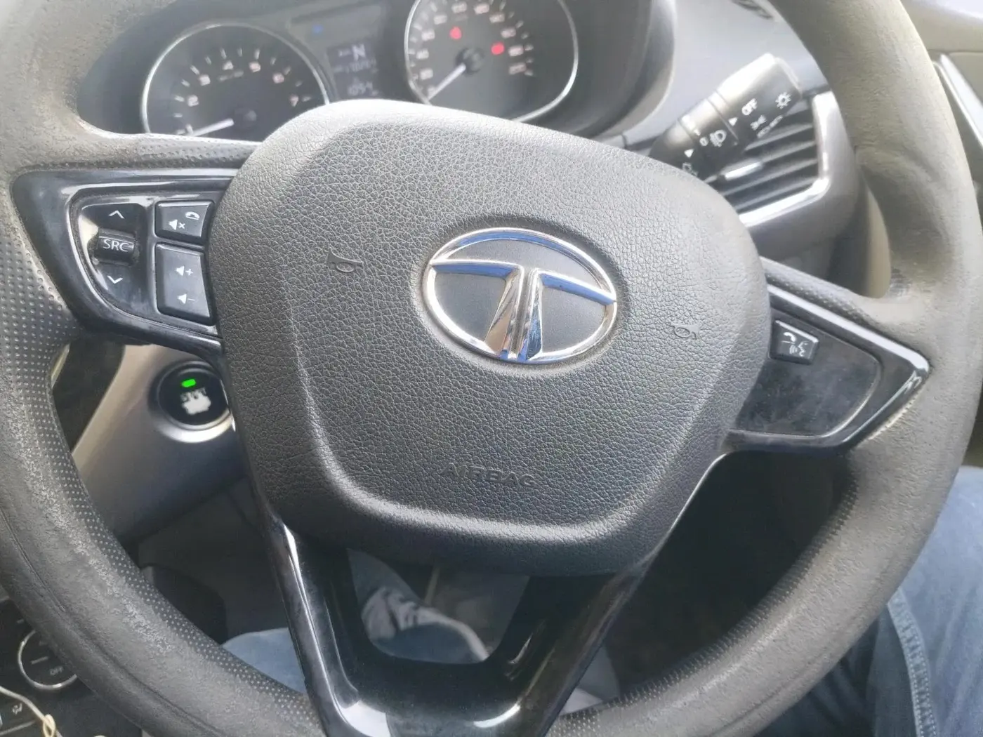 2019 Tata NEXON XZA PLUS DIESEL, Diesel, Automatic, 1,75,000 km, interior