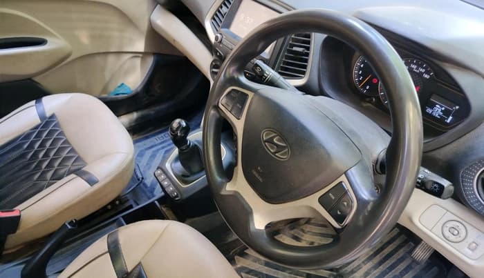 2018 Hyundai NEW SANTRO SPORTZ MT, Petrol, Manual, 1,09,159 km, interior
