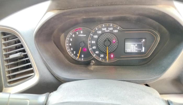 2018 Hyundai NEW SANTRO SPORTZ MT, Petrol, Manual, 1,09,159 km, interior