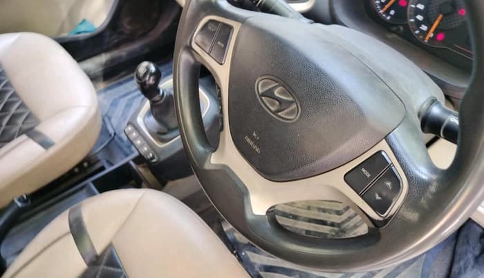 2018 Hyundai NEW SANTRO SPORTZ MT, Petrol, Manual, 1,09,159 km, interior