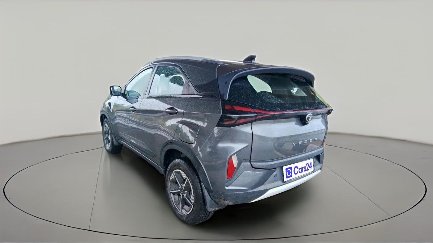 2024 Tata NEXON CREATIVE + SUNROOF 1.2 PETROL, Petrol, Manual, 13,618 km, exterior
