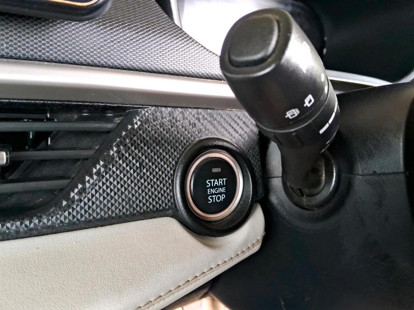 2024 Tata NEXON CREATIVE + SUNROOF 1.2 PETROL, Petrol, Manual, 13,618 km, interior