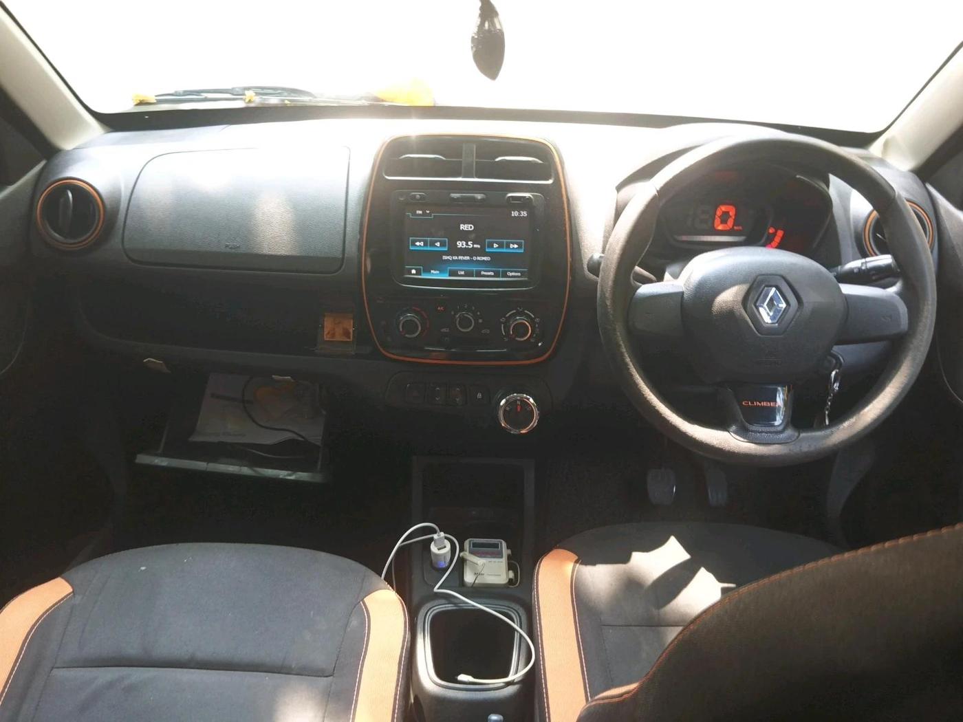 2018 Renault Kwid CLIMBER 1.0 AMT, Petrol, Automatic, 73,148 km, interior