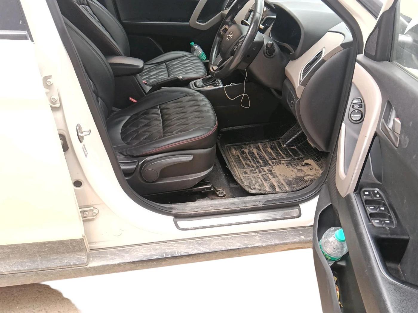 2016 Hyundai Creta SX PLUS AT 1.6 DIESEL, Diesel, Automatic, 1,27,952 km, interior