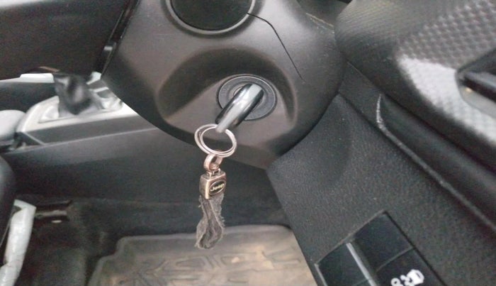 2023 Maruti BREZZA LXI SMART HYBRID, Petrol, Manual, 58,232 km, interior