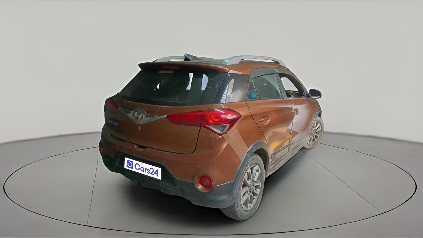 2015 Hyundai i20 Active 1.2 S, CNG, Manual, 1,96,399 km, exterior