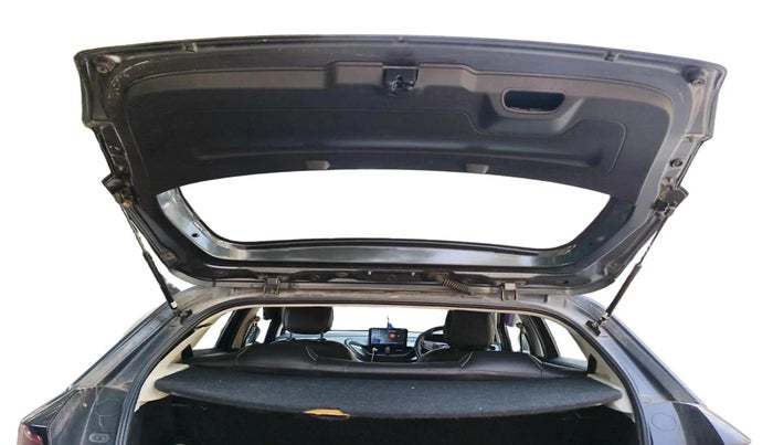 2021 Tata ALTROZ XE PETROL, Petrol, Manual, 59,956 km, exterior