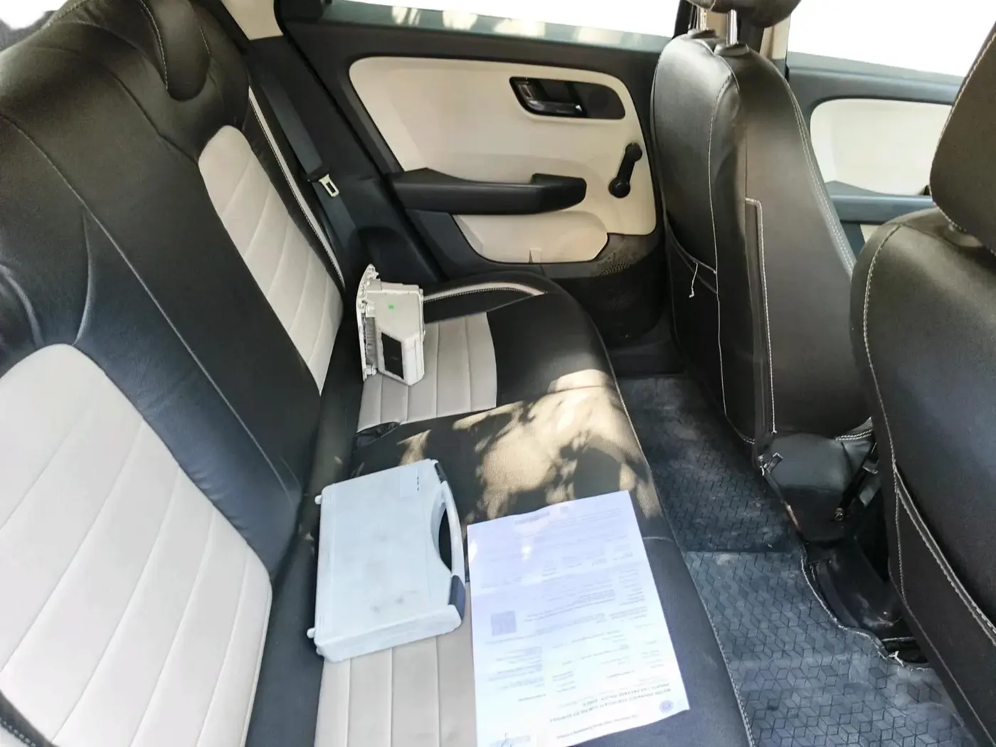 2021 Tata ALTROZ XE PETROL, Petrol, Manual, 59,956 km, interior