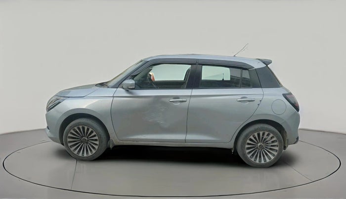 2024 Maruti Swift VXi, Petrol, Manual, 17,802 km, exterior