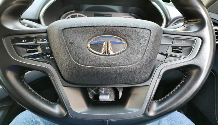 2020 Tata Harrier XT 2.0L KRYOTEC DARK EDITION, Diesel, Manual, 84,150 km, interior