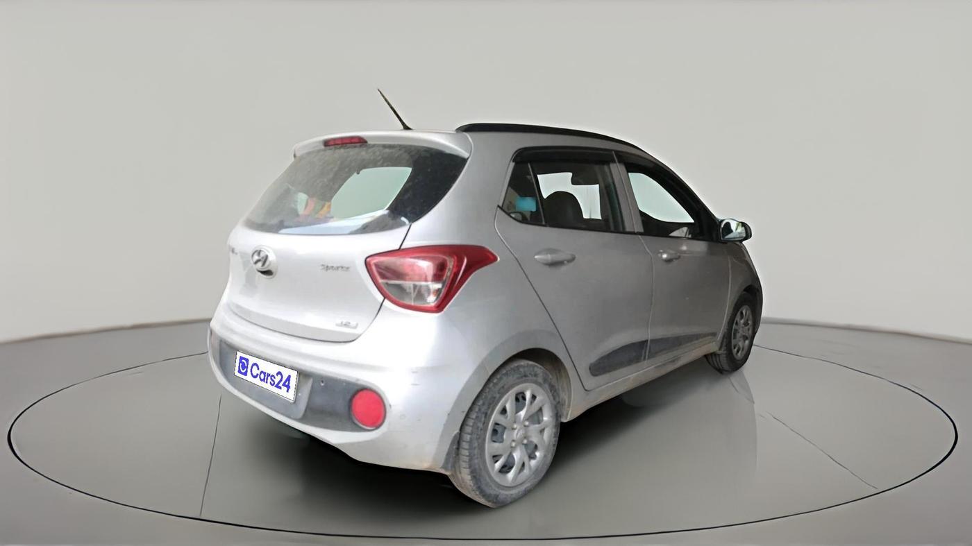 2017 Hyundai Grand i10 SPORTZ (O) 1.2 KAPPA VTVT, Petrol, Manual, 46,083 km, exterior