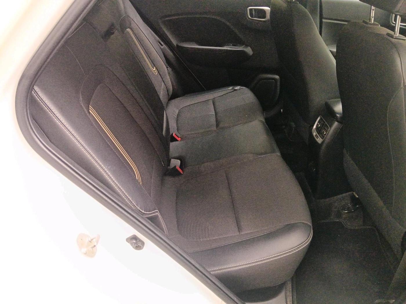 2019 Hyundai VENUE SX 1.0 (O) TURBO, Petrol, Manual, 45,870 km, interior