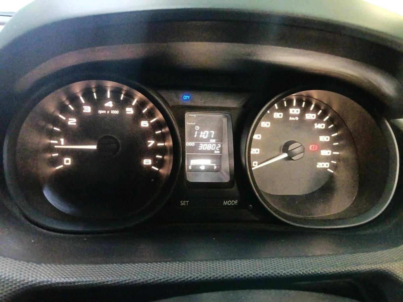 2016 Tata Tiago XT PETROL, Petrol, Manual, 30,802 km, interior