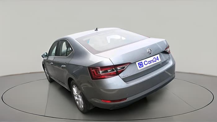 2019 Skoda Superb L&K 1.8 TSI AT, Petrol, Automatic, 54,404 km, exterior