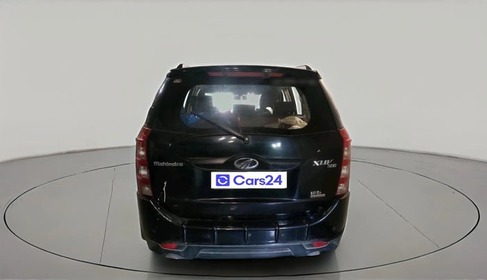 2017 Mahindra XUV500 W6 AT, Diesel, Automatic, 38,390 km, exterior