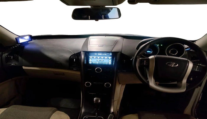 2017 Mahindra XUV500 W6 AT, Diesel, Automatic, 38,390 km, interior