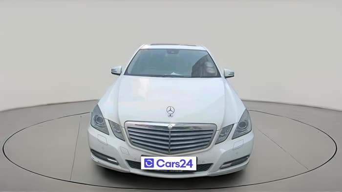 2011 Mercedes Benz E Class E 200 CGI, Petrol, Automatic, 1,12,624 km, exterior