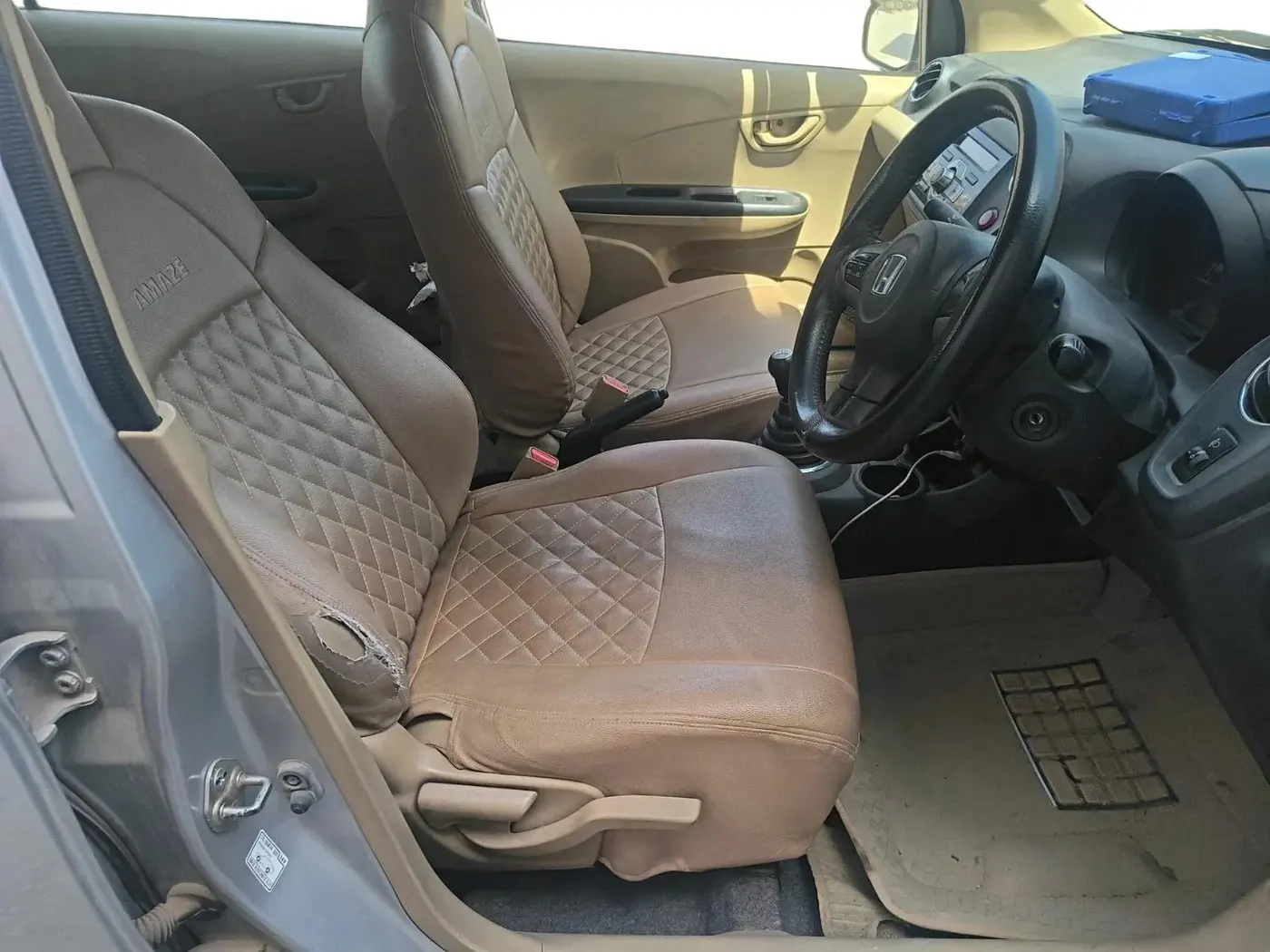 2016 Honda Amaze 1.2L I-VTEC S, Petrol, Manual, 53,235 km, interior