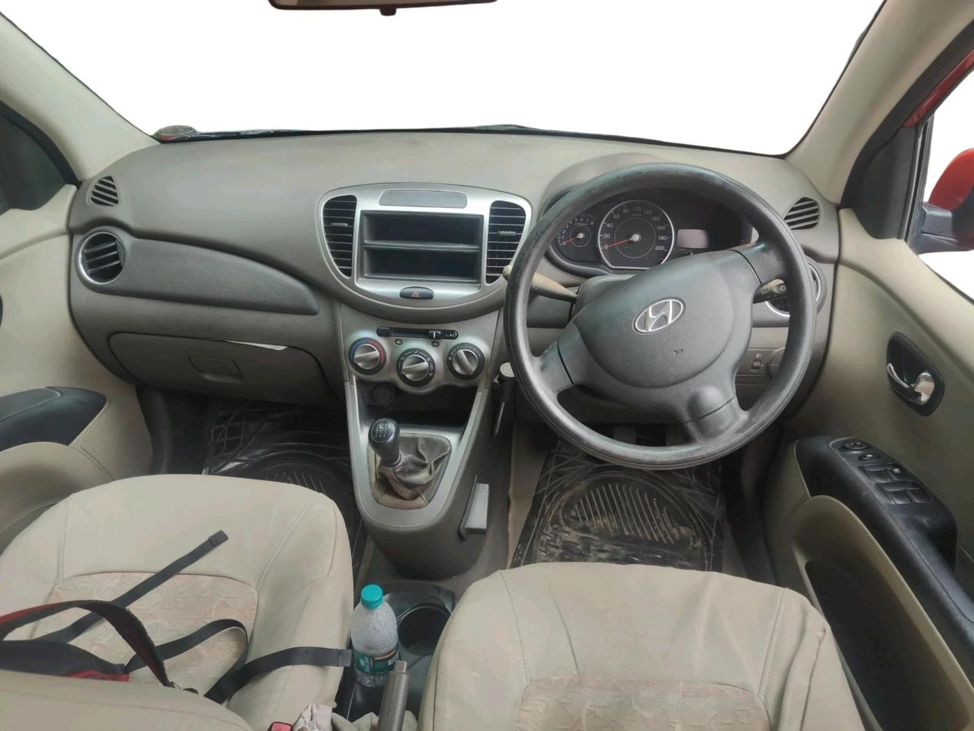 2011 Hyundai i10 MAGNA 1.2, Petrol, Manual, 54,542 km, interior