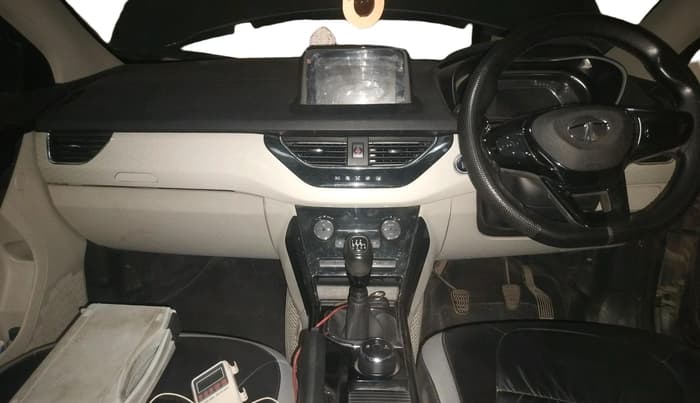 2022 Tata NEXON XZ PLUS PETROL, Petrol, Manual, 49,097 km, interior