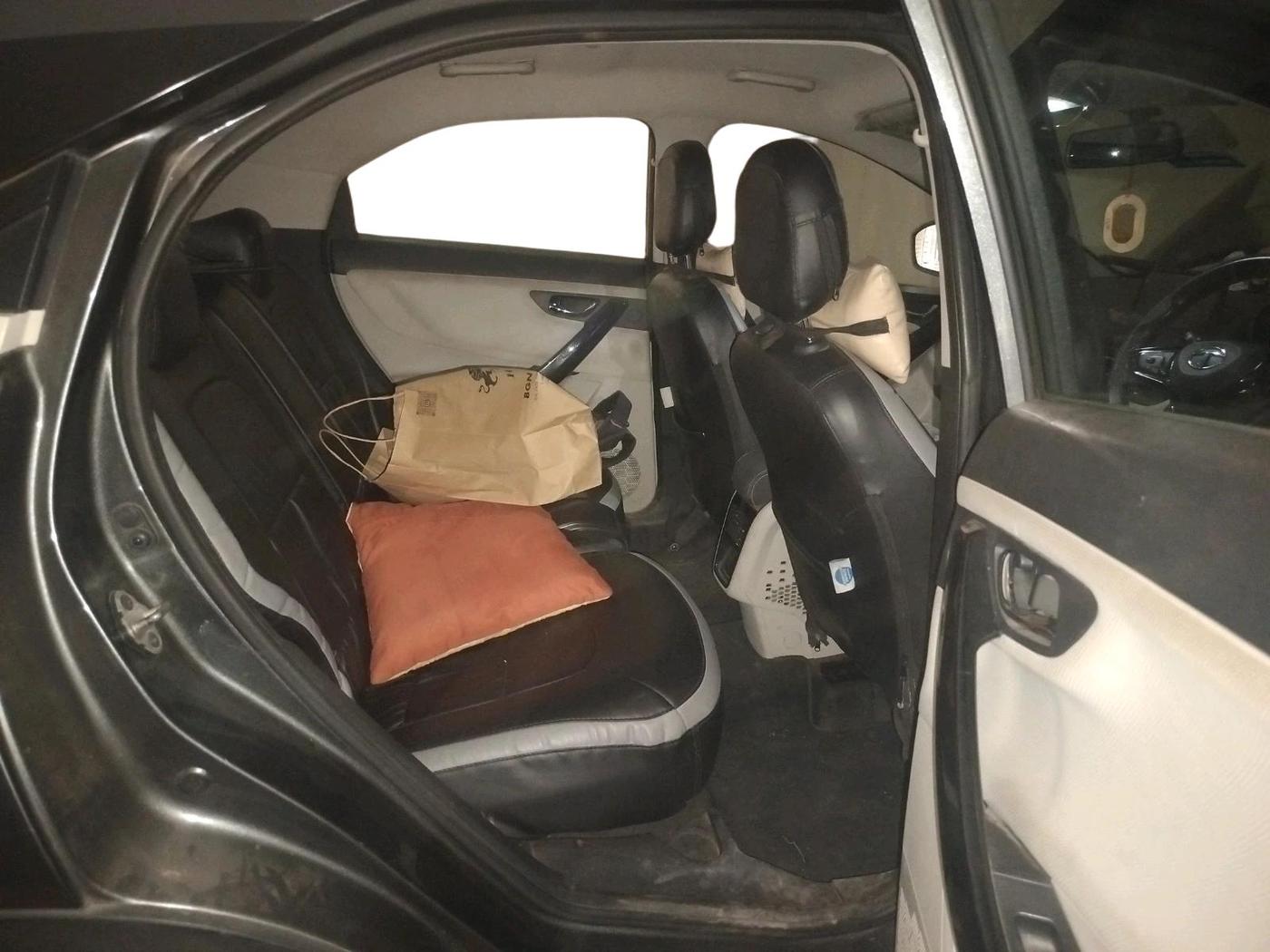 2022 Tata NEXON XZ PLUS PETROL, Petrol, Manual, 49,800 km, interior